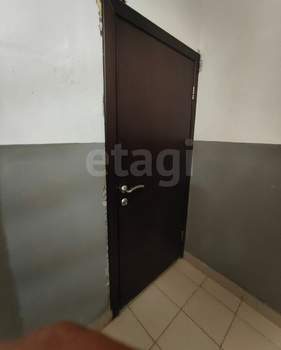 4-к квартира, вторичка, 72м2, 4/6 этаж