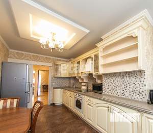 3-к квартира, вторичка, 108м2, 9/16 этаж