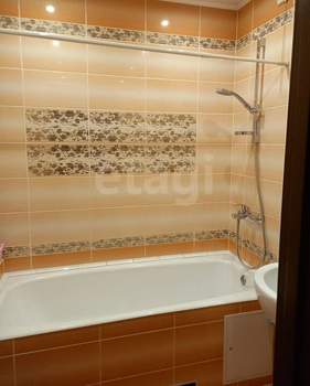 2-к квартира, вторичка, 60м2, 8/10 этаж