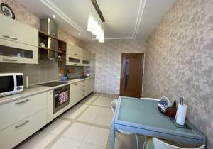 4-к квартира, вторичка, 122м2, 3/5 этаж