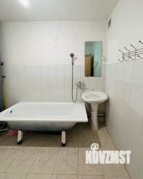 Студия квартира, вторичка, 46м2, 10/10 этаж