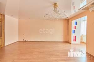 3-к квартира, вторичка, 74м2, 4/6 этаж
