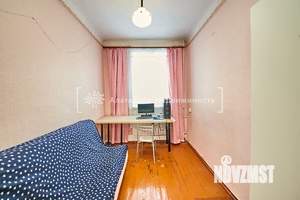 3-к квартира, вторичка, 58м2, 1/3 этаж