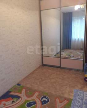 2-к квартира, вторичка, 42м2, 3/5 этаж