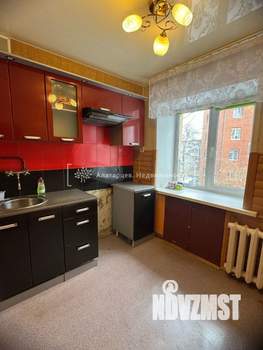 2-к квартира, вторичка, 44м2, 4/4 этаж