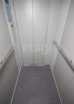 2-к квартира, вторичка, 63м2, 10/10 этаж