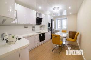 2-к квартира, вторичка, 64м2, 1/10 этаж