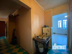 3-к квартира, вторичка, 65м2, 9/9 этаж