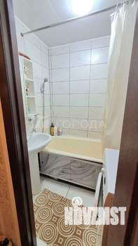 2-к квартира, вторичка, 56м2, 1/9 этаж