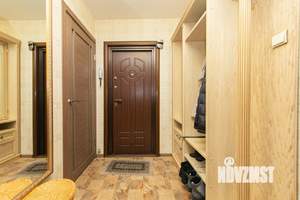 4-к квартира, вторичка, 71м2, 1/10 этаж