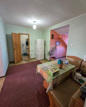 2-к квартира, вторичка, 53м2, 3/3 этаж