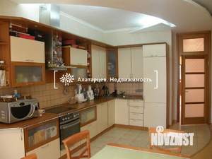 3-к квартира, вторичка, 153м2, 1/4 этаж