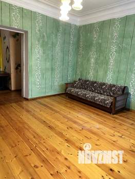 2-к квартира, вторичка, 64м2, 1/2 этаж