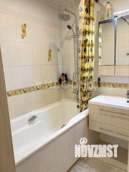 3-к квартира, вторичка, 95м2, 2/4 этаж