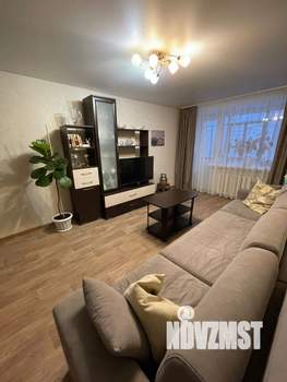2-к квартира, вторичка, 45м2, 3/5 этаж