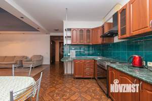 2-к квартира, вторичка, 64м2, 2/5 этаж