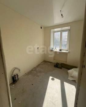 3-к квартира, вторичка, 71м2, 1/6 этаж