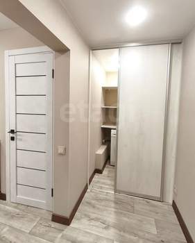 Студия квартира, вторичка, 17м2, 1/5 этаж