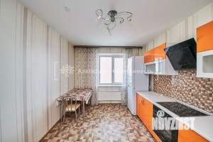 3-к квартира, вторичка, 84м2, 9/17 этаж