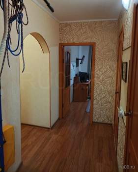 3-к квартира, вторичка, 65м2, 8/9 этаж