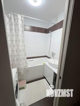 2-к квартира, вторичка, 64м2, 2/17 этаж