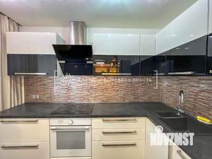 3-к квартира, вторичка, 79м2, 8/9 этаж
