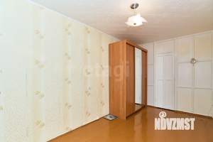 3-к квартира, вторичка, 58м2, 3/5 этаж