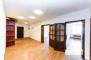 3-к квартира, вторичка, 107м2, 5/5 этаж