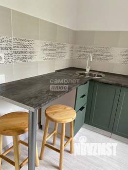 2-к квартира, вторичка, 46м2, 1/4 этаж