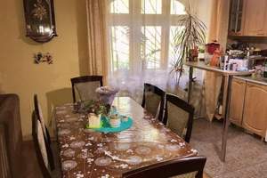 3-к квартира, вторичка, 74м2, 1/5 этаж