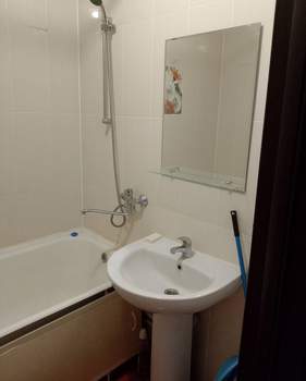 2-к квартира, вторичка, 60м2, 2/17 этаж