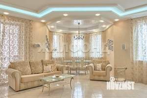 3-к квартира, вторичка, 140м2, 2/6 этаж