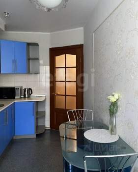 3-к квартира, вторичка, 65м2, 1/9 этаж