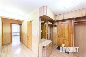 3-к квартира, вторичка, 70м2, 1/7 этаж