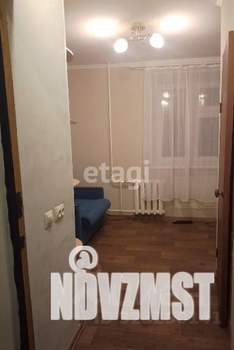 Студия квартира, вторичка, 11м2, 1/5 этаж