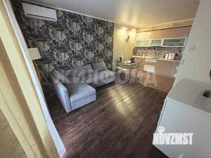 3-к квартира, вторичка, 60м2, 1/17 этаж