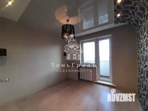 3-к квартира, вторичка, 65м2, 9/9 этаж