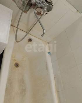 4-к квартира, вторичка, 71м2, 4/9 этаж