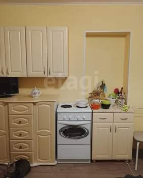 1-к квартира, вторичка, 18м2, 1/3 этаж