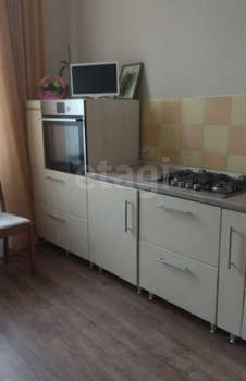 3-к квартира, вторичка, 80м2, 1/3 этаж