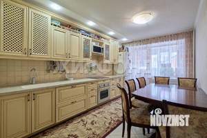 3-к квартира, вторичка, 72м2, 1/5 этаж