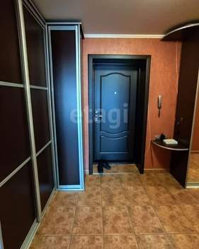 2-к квартира, вторичка, 59м2, 9/10 этаж