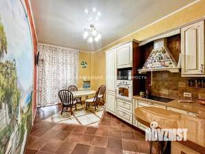 2-к квартира, вторичка, 68м2, 6/8 этаж