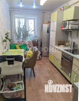2-к квартира, вторичка, 64м2, 1/4 этаж