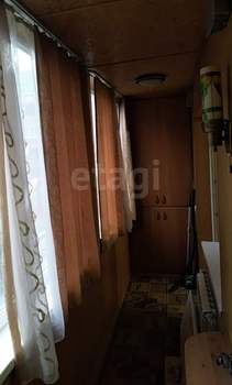 2-к квартира, вторичка, 59м2, 1/4 этаж