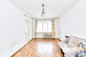 3-к квартира, вторичка, 56м2, 1/5 этаж