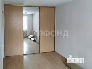 4-к квартира, вторичка, 115м2, 1/4 этаж