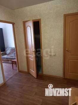 3-к квартира, вторичка, 58м2, 1/6 этаж