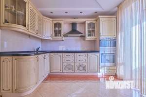 4-к квартира, вторичка, 118м2, 9/10 этаж