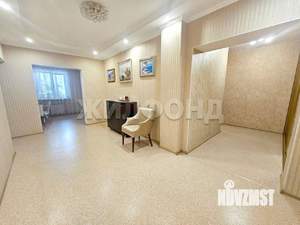 3-к квартира, вторичка, 126м2, 2/5 этаж